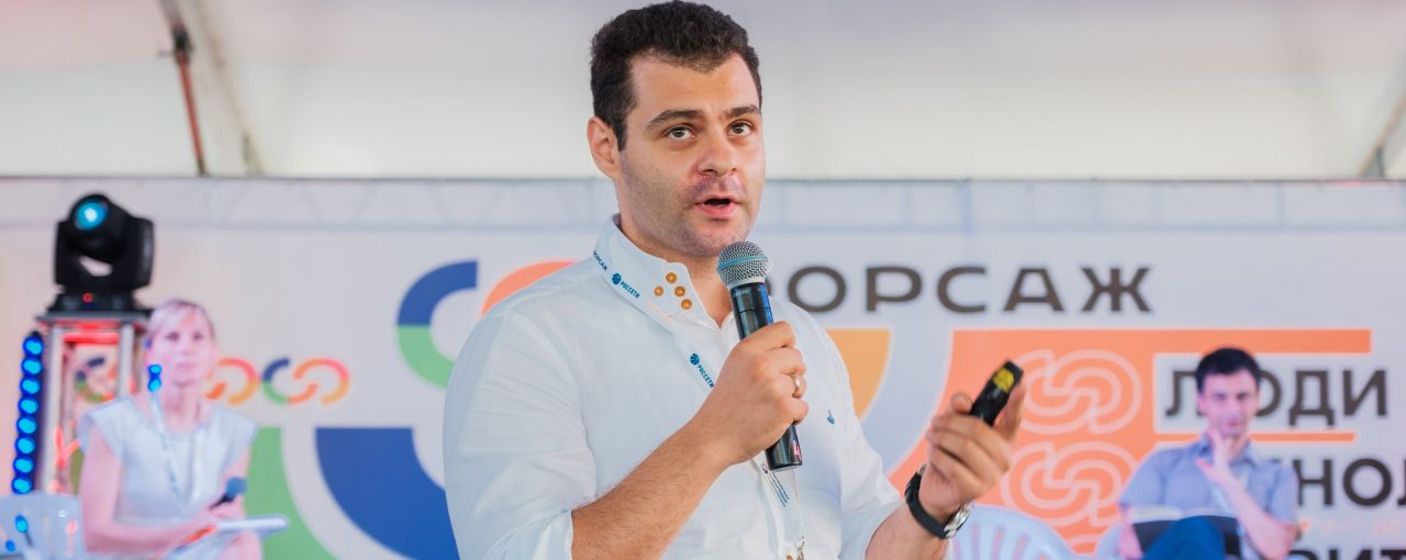 Управляющий партнер 3D Bioprinting Solutions Юсеф Хесуани рассказал участникам «Форсажа» о технологиях будущего